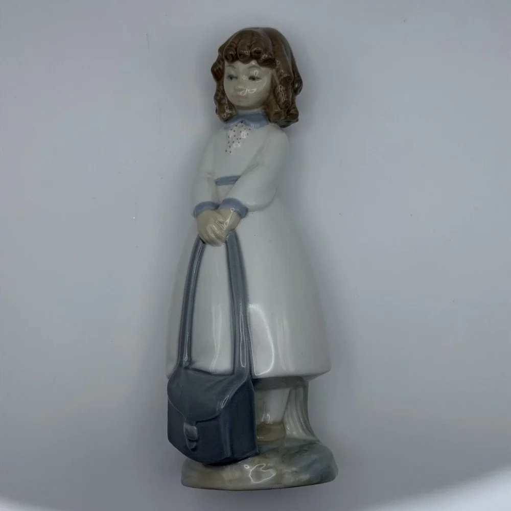 Vintage Lladro Zaphir Porcelain Figurine School Girl Bag Backpack Luster‎ 7.5